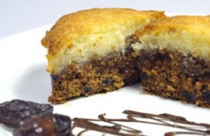 كيك التمر الطازج وجوز الهند