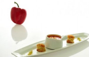 شوربة فلفل وباذنجان مشوي