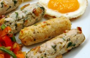 نقانق دجاج مع تفاح