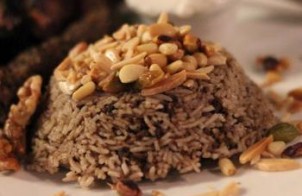 الأرز بخلطة اللحم والمكسرات